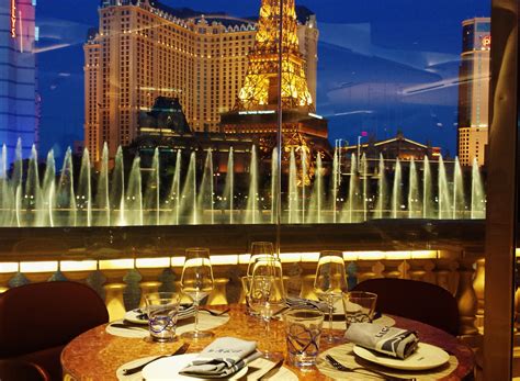 top dinner spots in vegas